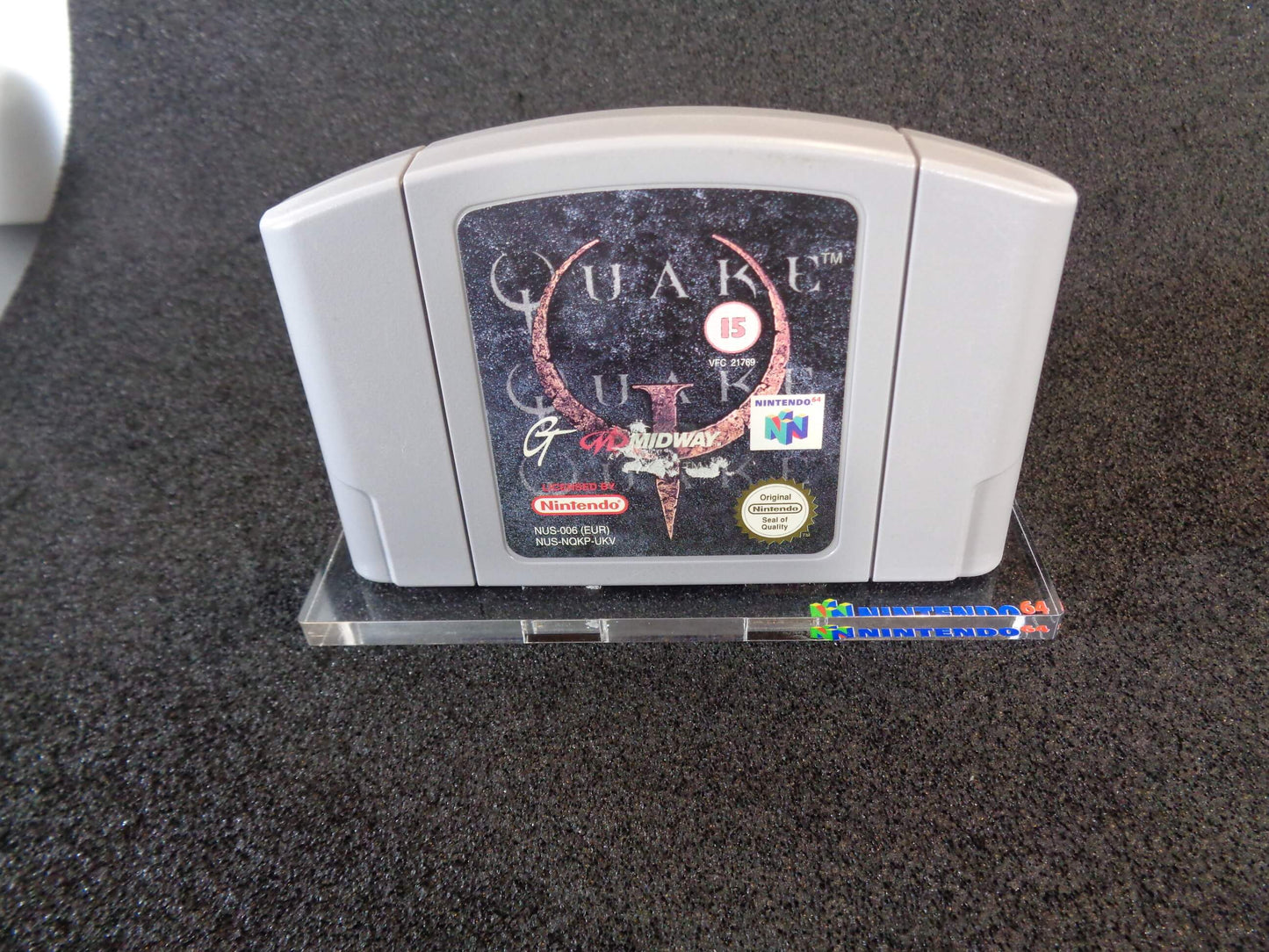 N64 Game Cartridge Display Stand [921]